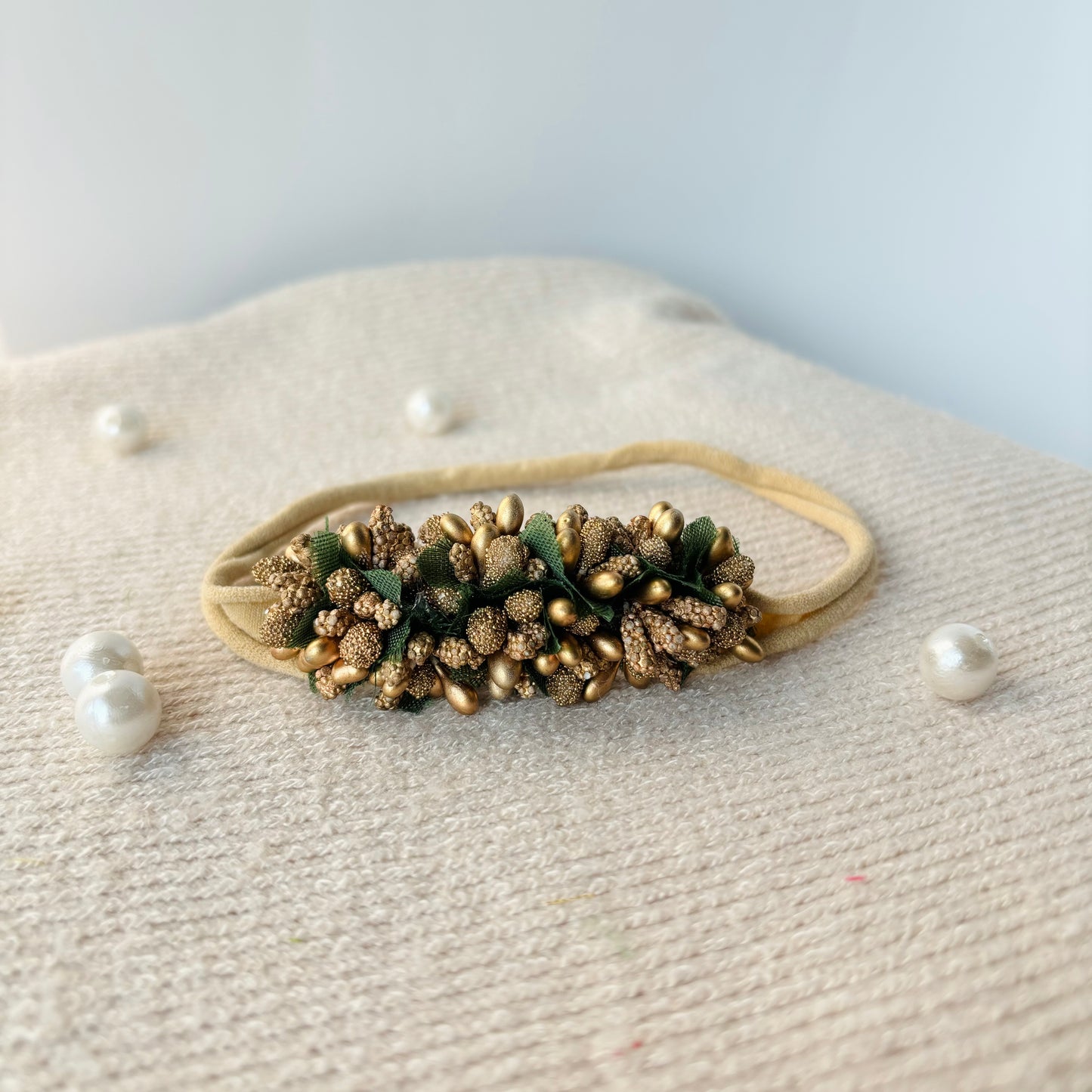 Golden pollens floral baby headband - Nude headband