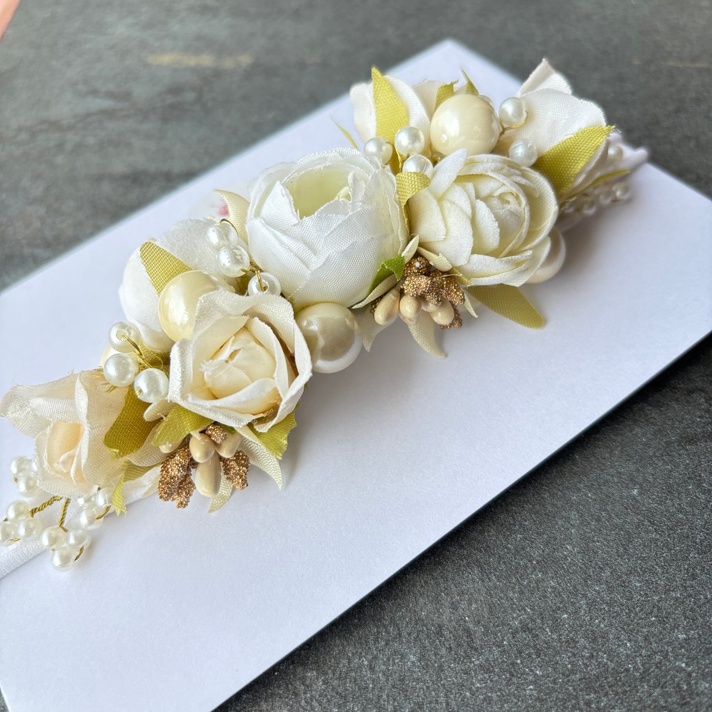 Floralbee exclusive Offwhite floral baby headband